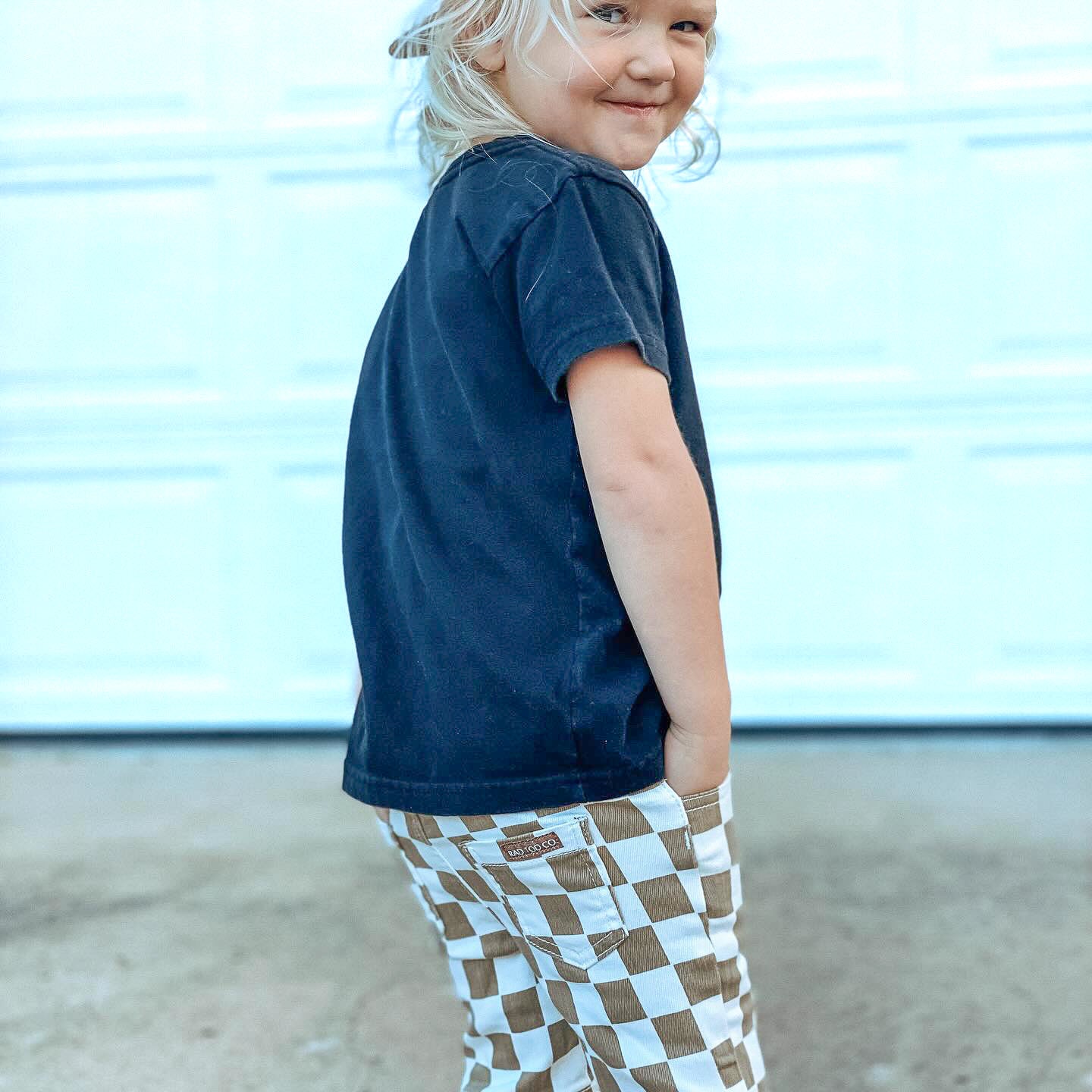 64C74A3F-7148-4D21-A397-A8875C1DCED7