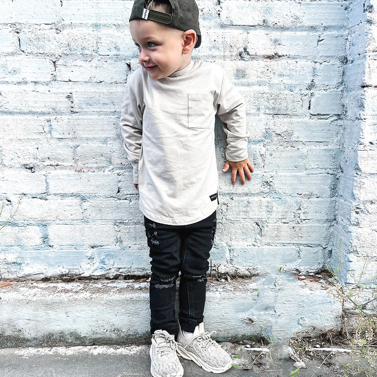 F1841AA3-BA9B-4CF6-9F27-DEA08F5A8A32_1_105_c