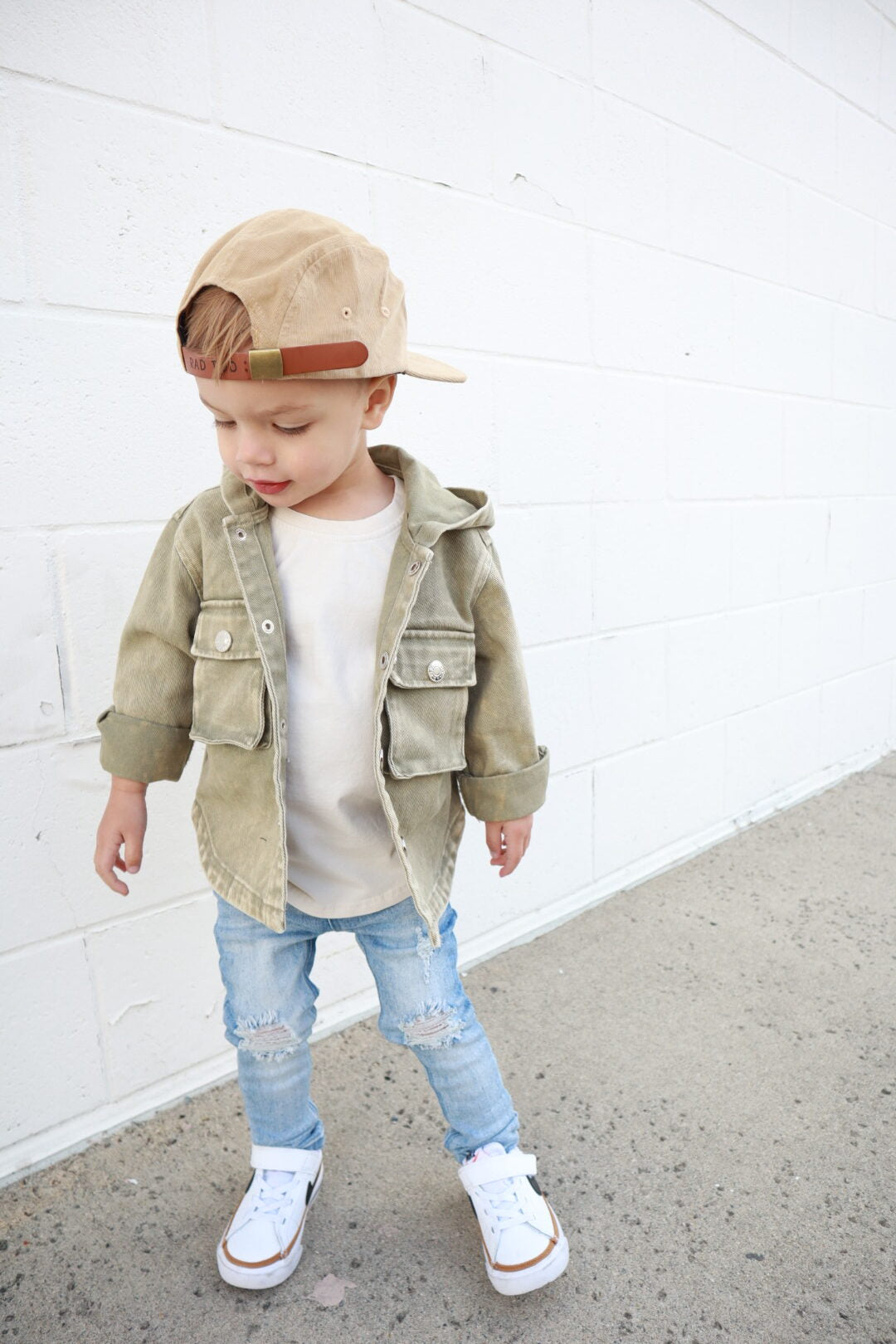 FABDE5E7-2AD5-451D-8F2A-D0388B4C8528