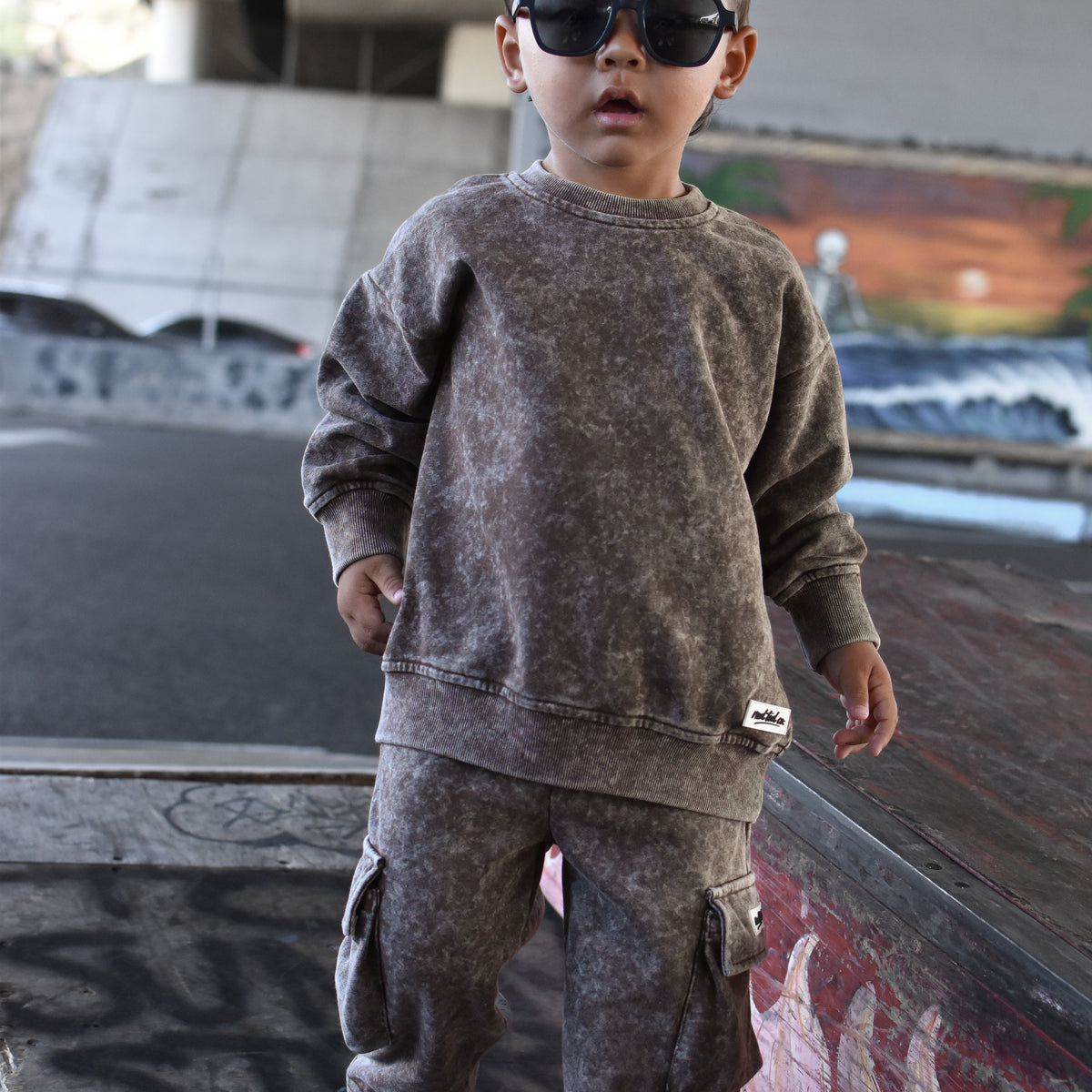 Espresso brown stone wash cargo joggers for boys with oversized baggy fit