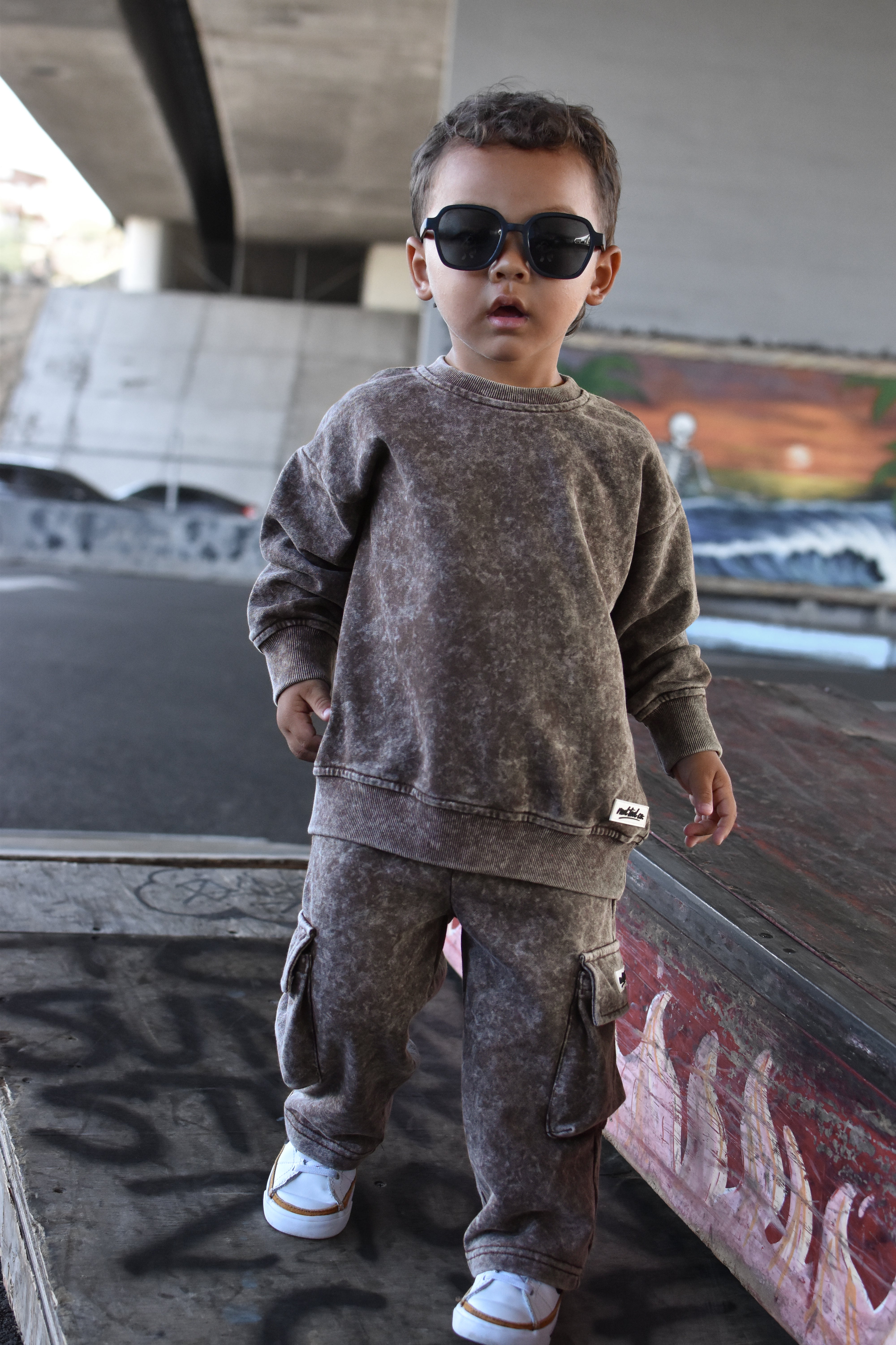 Espresso brown stone wash cargo joggers for boys with oversized baggy fit