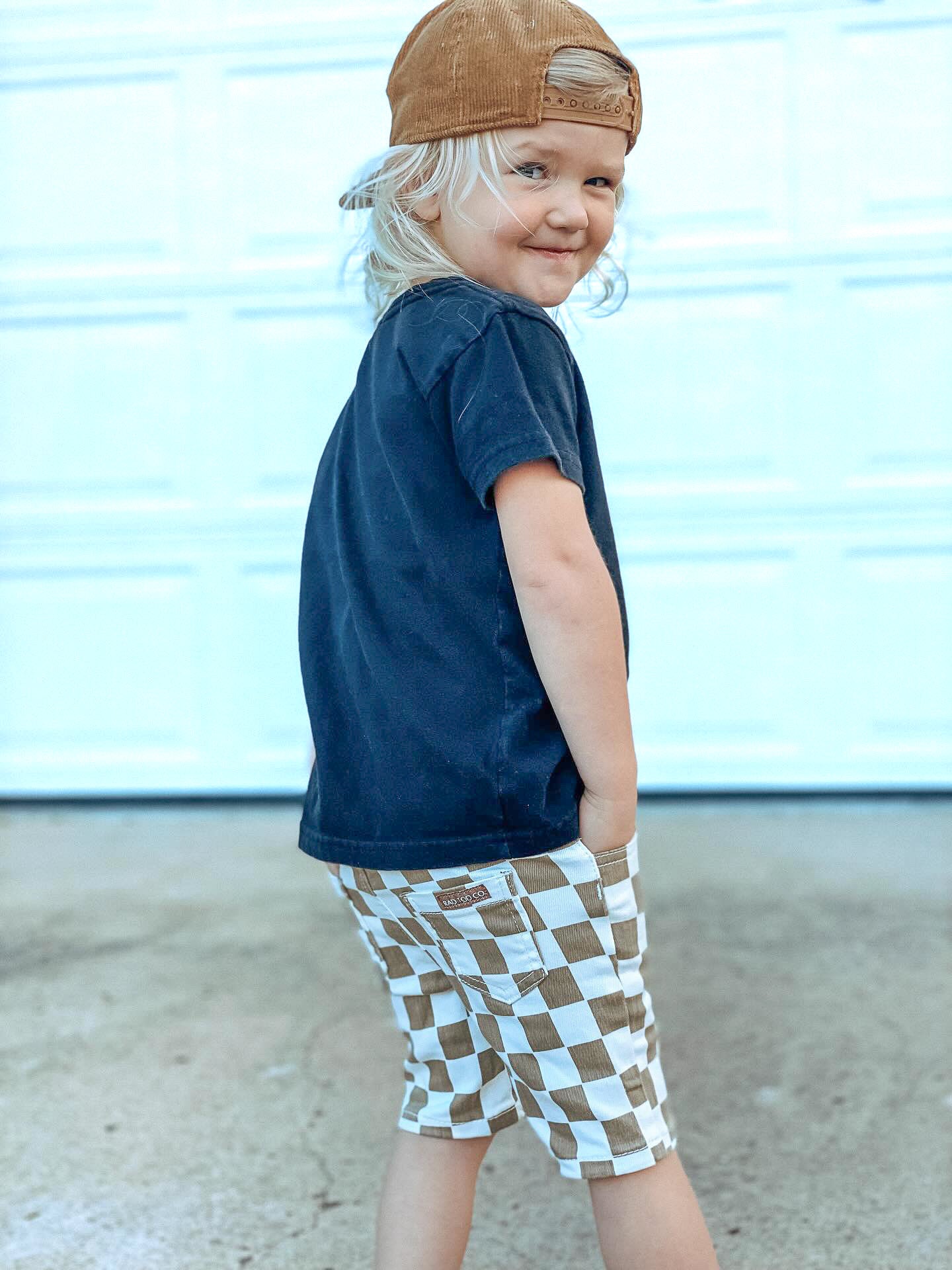 64C74A3F-7148-4D21-A397-A8875C1DCED7