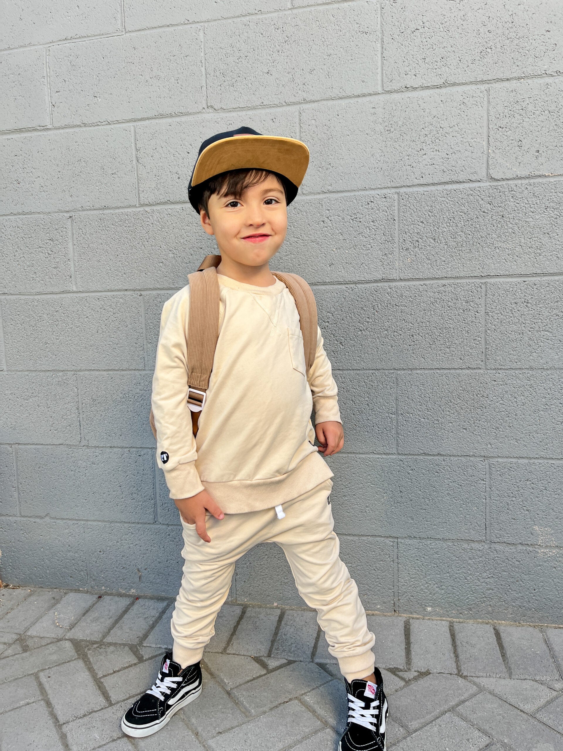 6656A730-B2B1-4FA7-ADEE-93178FF5DBA2