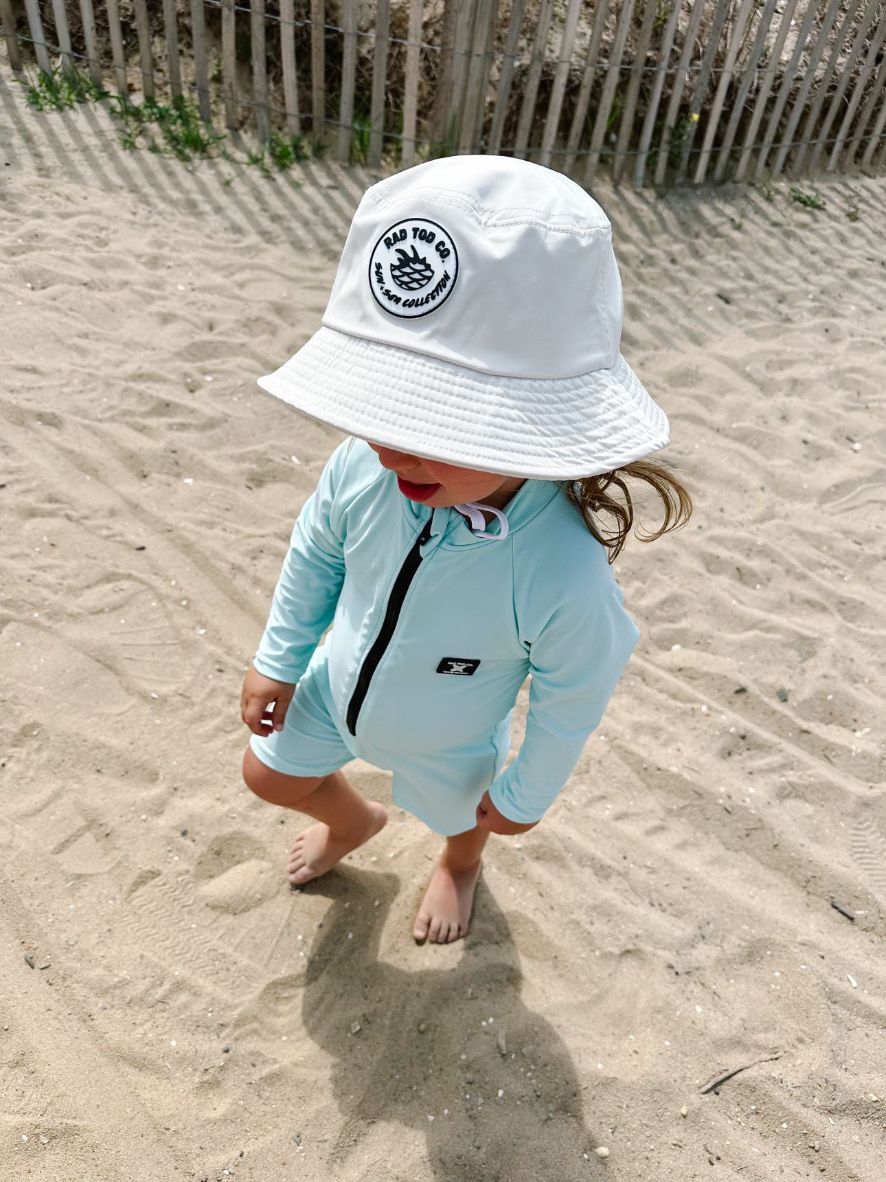 A59237C8-EFEE-4999-A2FE-6DED378B88A5