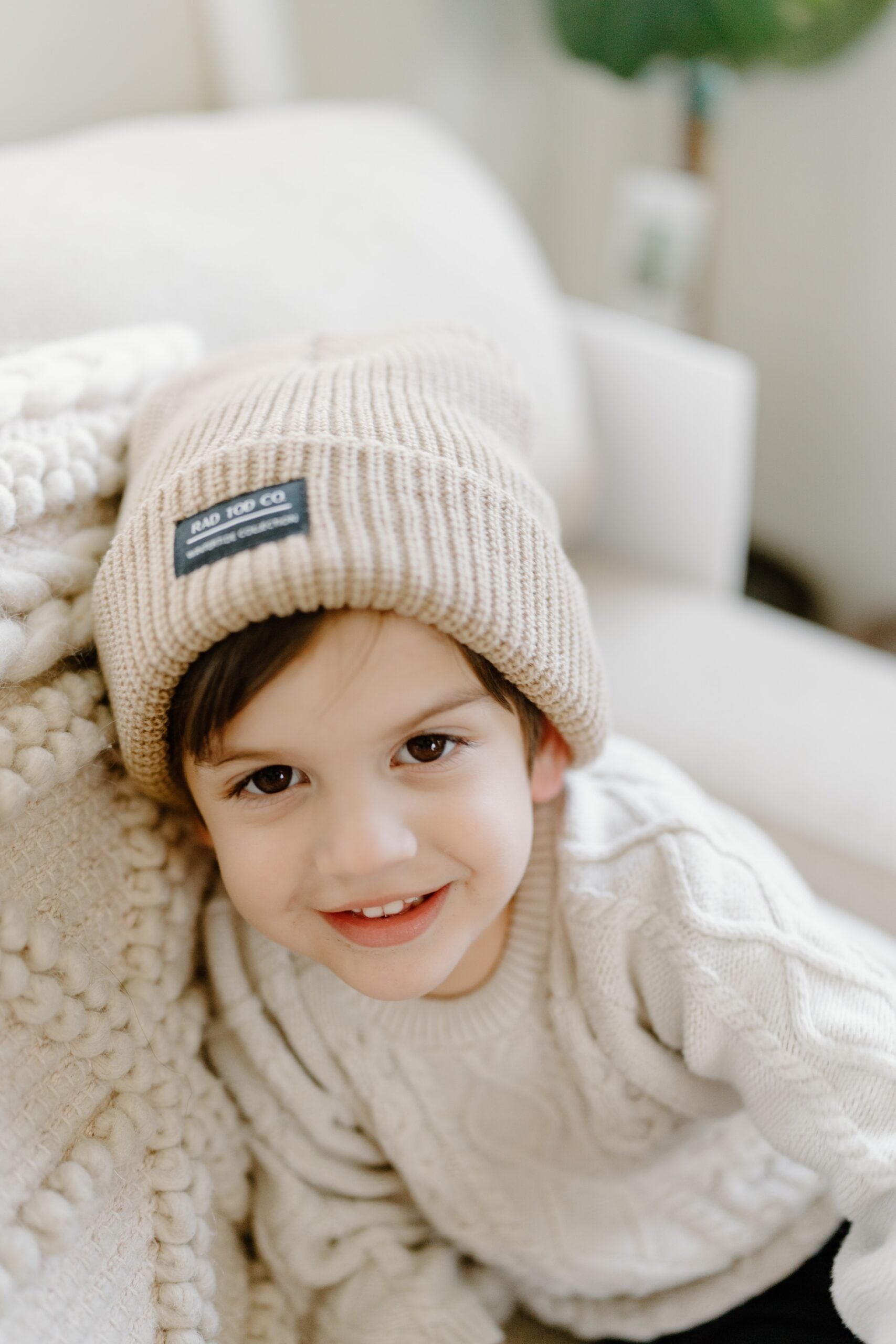 FA0EC95F-4CA3-414D-8252-F9769B48E846